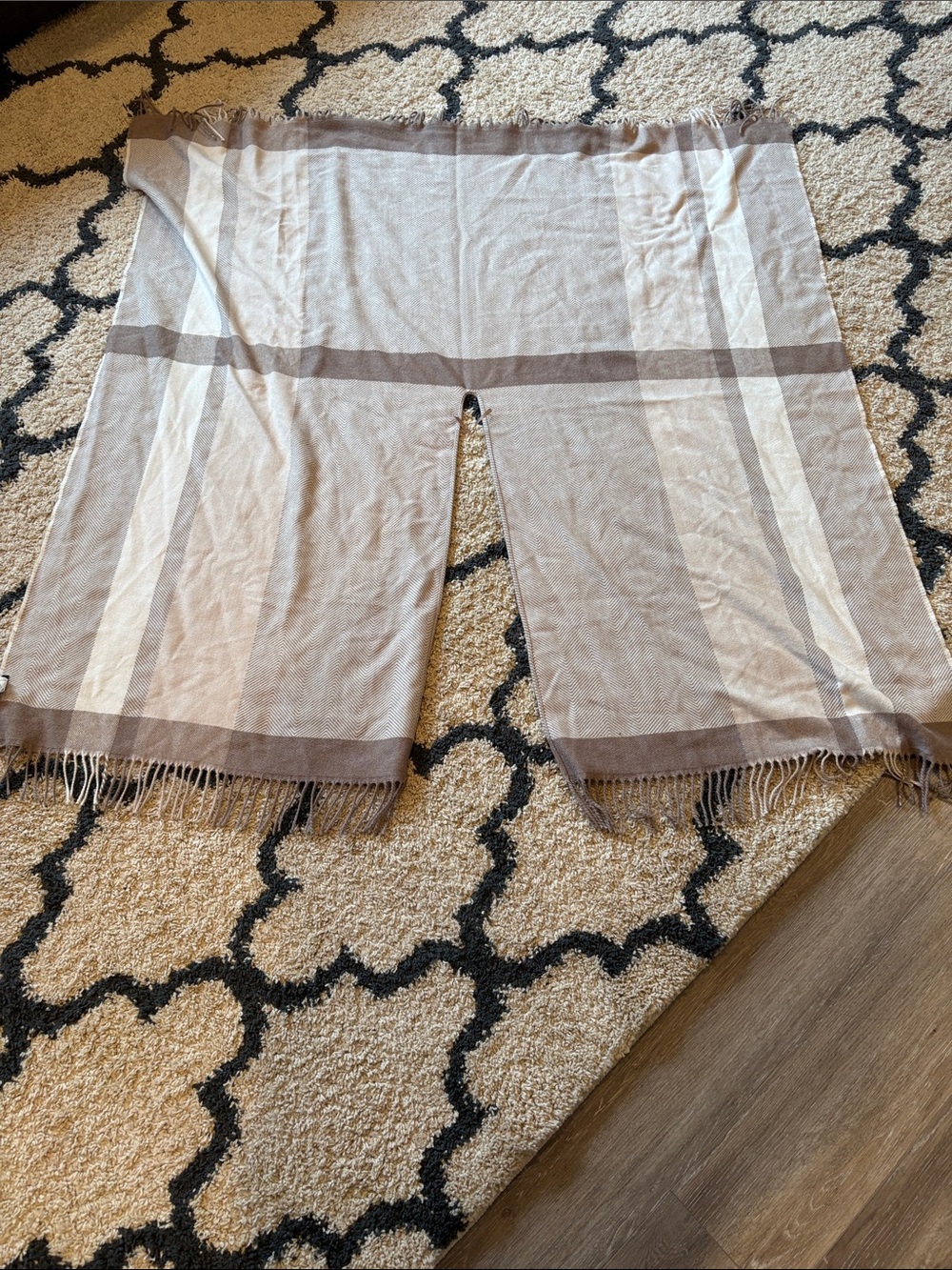 Banana Republic Plaid Fringe Poncho shawl